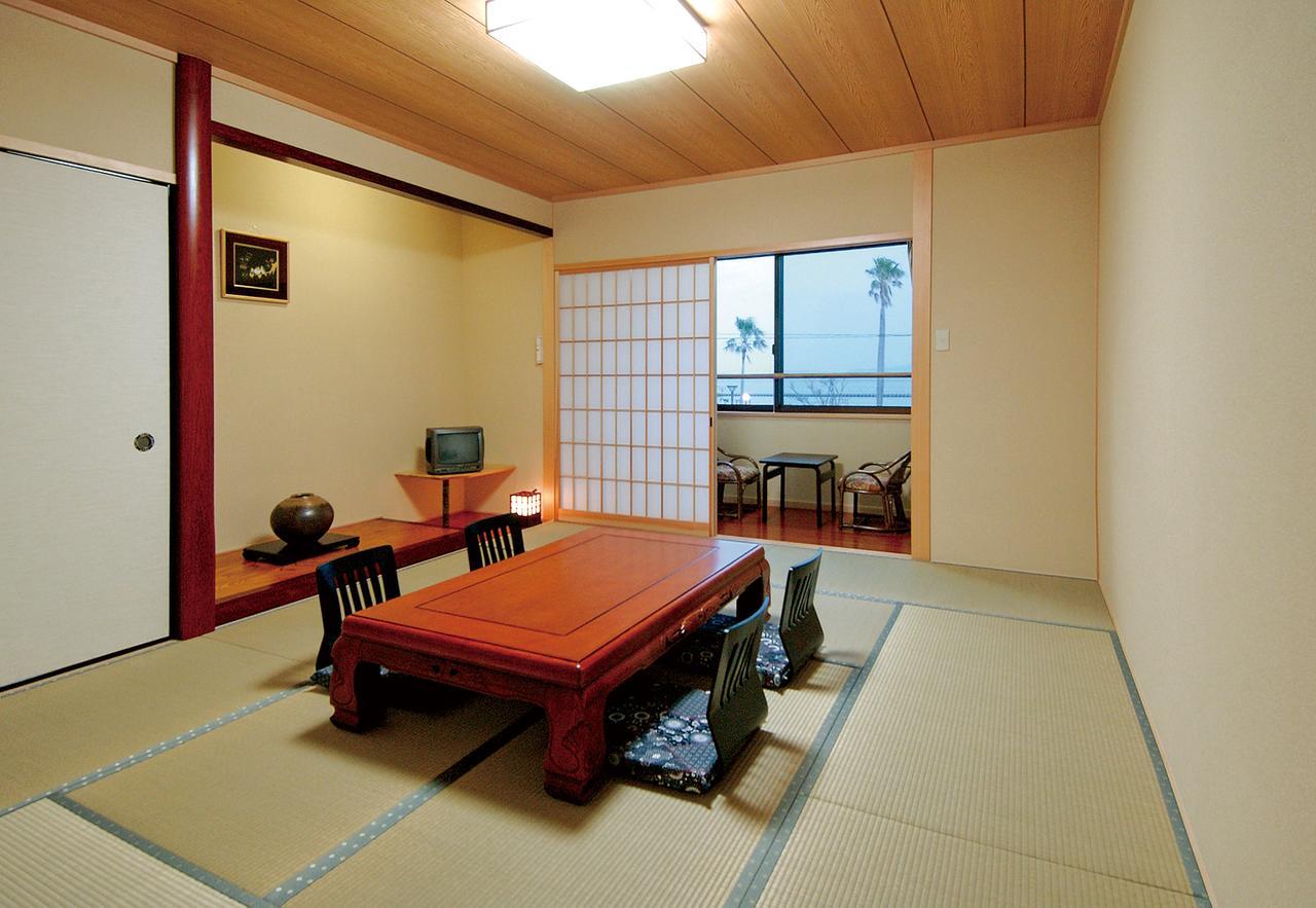 Ryokan Tsukimiso Ibusuki Exterior photo